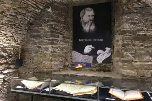Oslavy v Latinské knihovně
