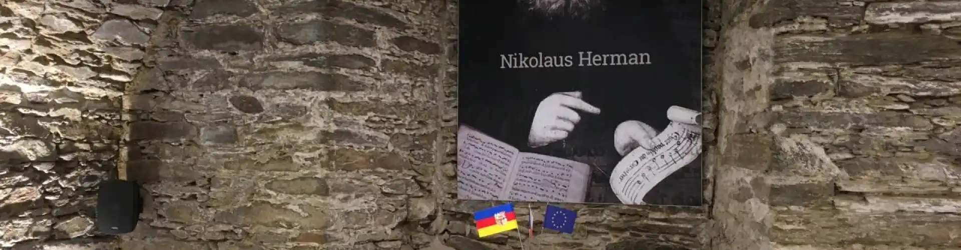 Oslavy v Latinské knihovně